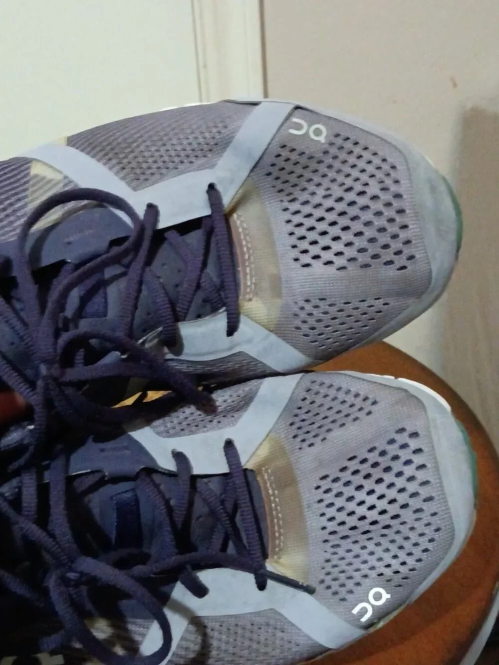 On Cloud Women’s 8.5 Purple Violet Tide Helion Cloudtec Swiss Running Sneakers